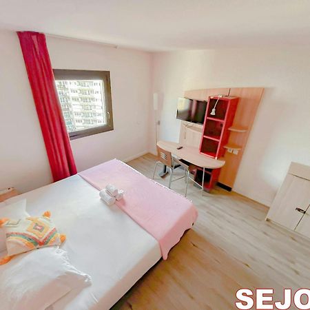 5 Minutes De Paris - Studio Unique Pantin Zewnętrze zdjęcie
